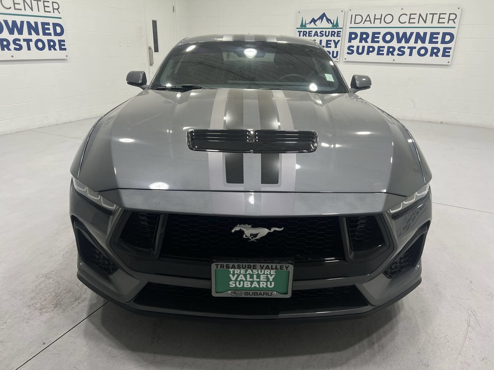 Used 2024 Ford Mustang GT Premium RWD image 3