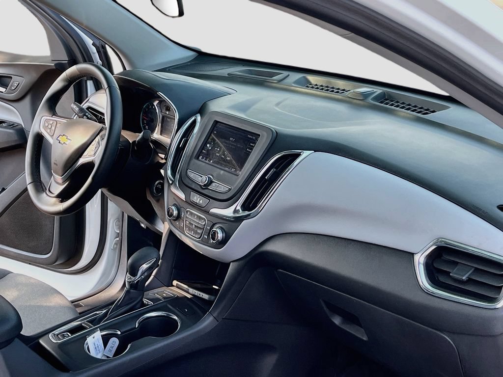 Used 2023 Chevrolet Equinox LT w/ Driver Convenience Package AWD/4WD image 28