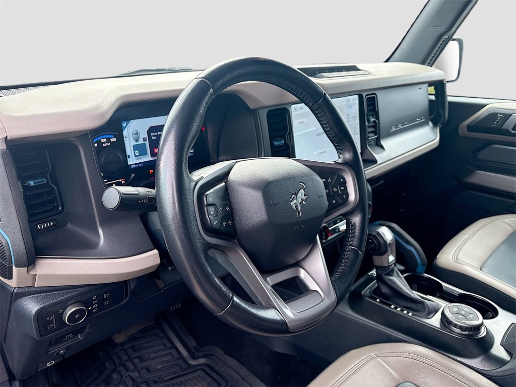 Used 2022 Ford Bronco Wildtrak image 9