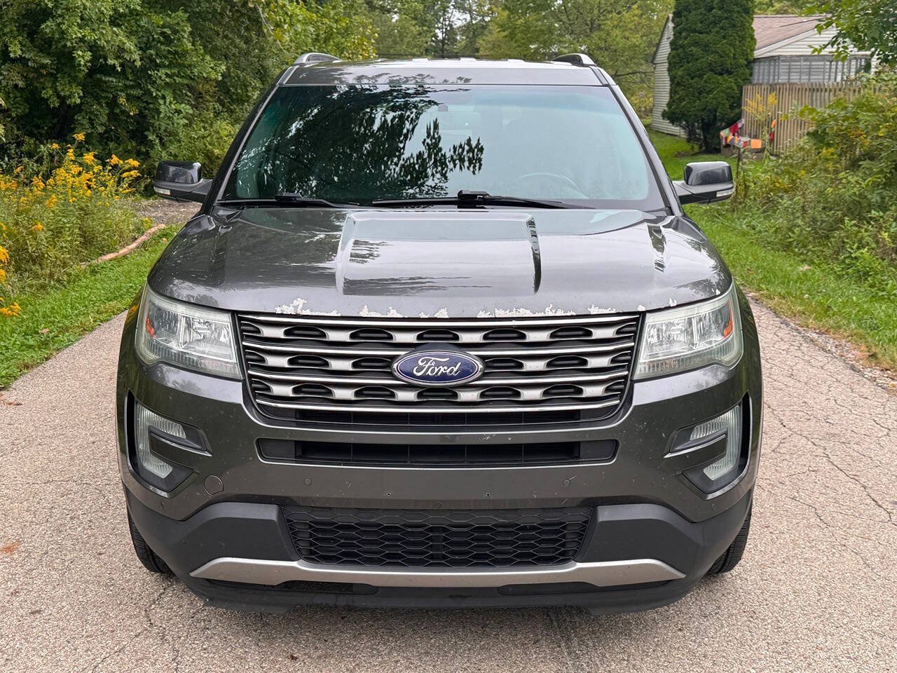 Used 2016 Ford Explorer XLT w/ Equipment Group 202A AWD/4WD image 10