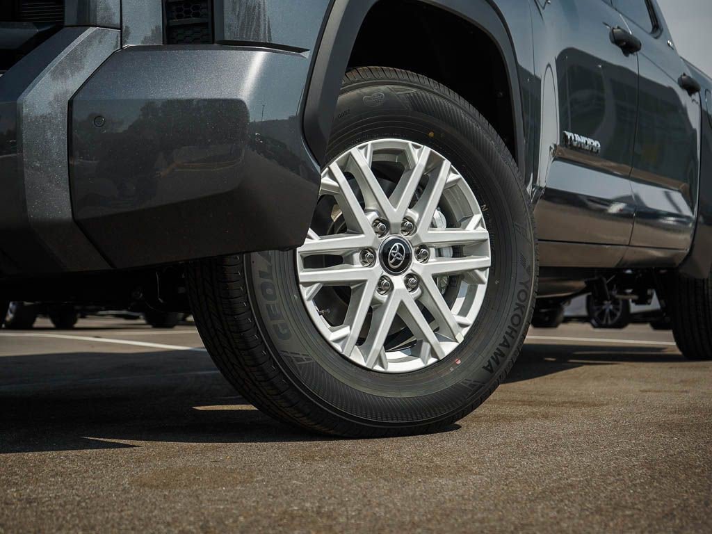 New 2026 Toyota Tundra SR5 image 6