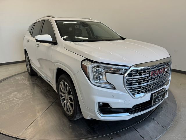 Used 2023 GMC Terrain Denali w/ Denali Premium Package
