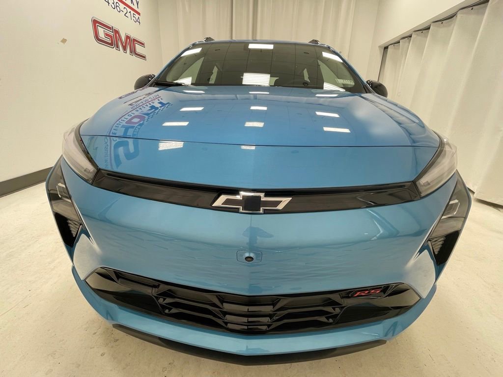 New 2027 Chevrolet Bolt RS w/ Technology Package FWD image 2