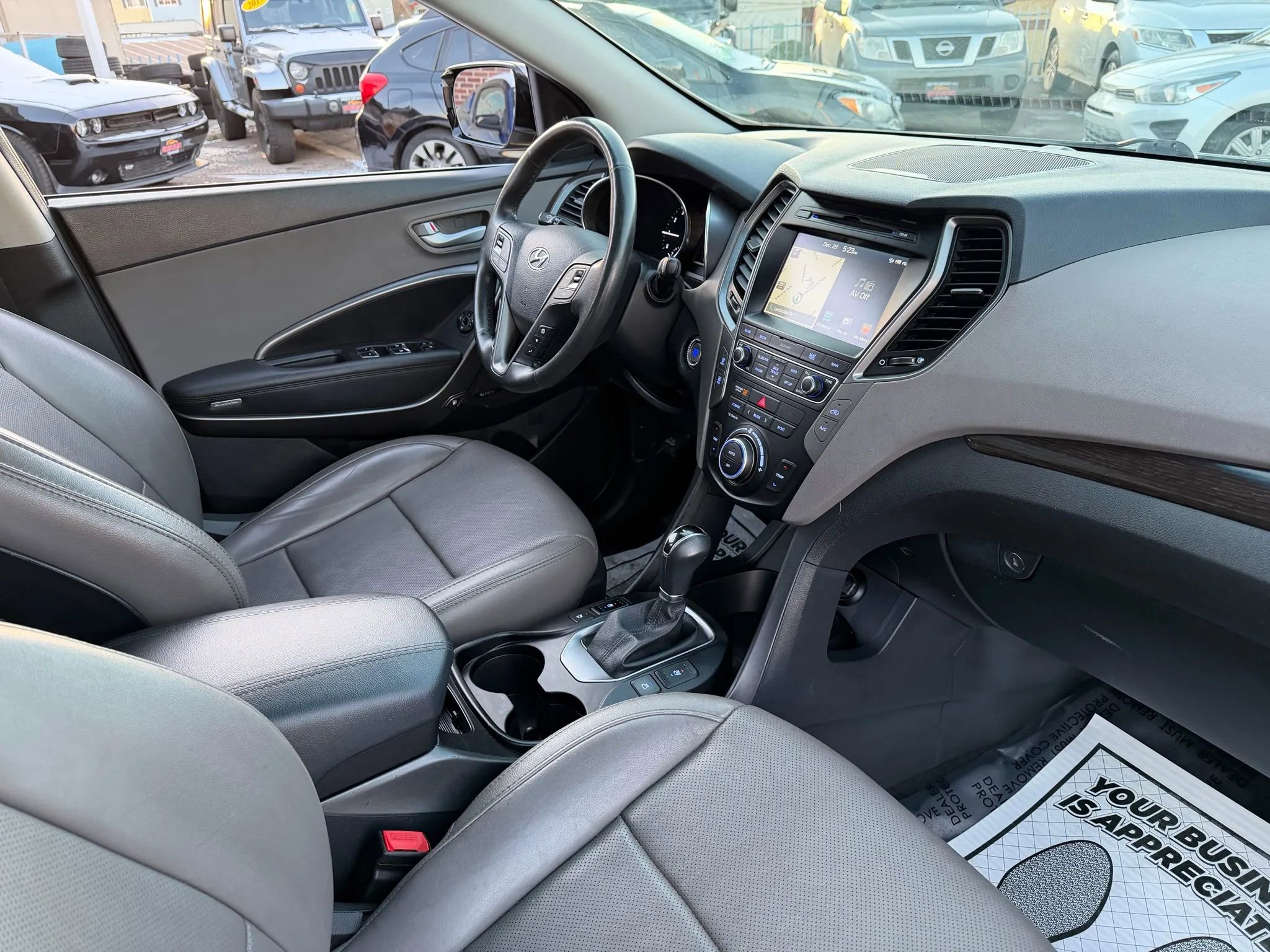 Used 2017 Hyundai Santa Fe Sport image 21