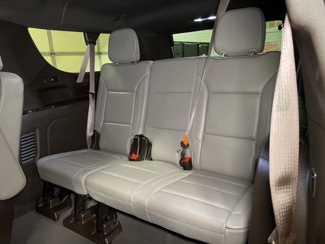 Used 2023 GMC Yukon XL SLT w/ SLT Luxury Package image 62