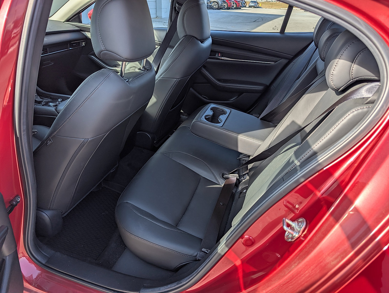 Used 2024 MAZDA MAZDA3 s image 8