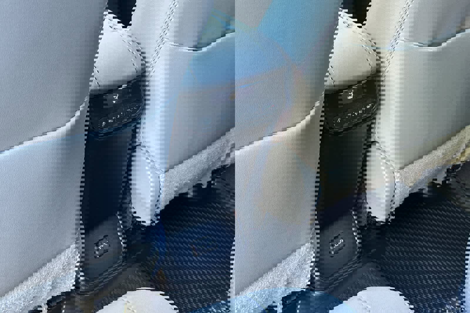 Used 2023 Toyota Highlander XLE image 14