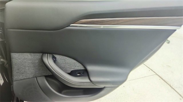 Used 2023 Tesla Model S Standard Range image 26