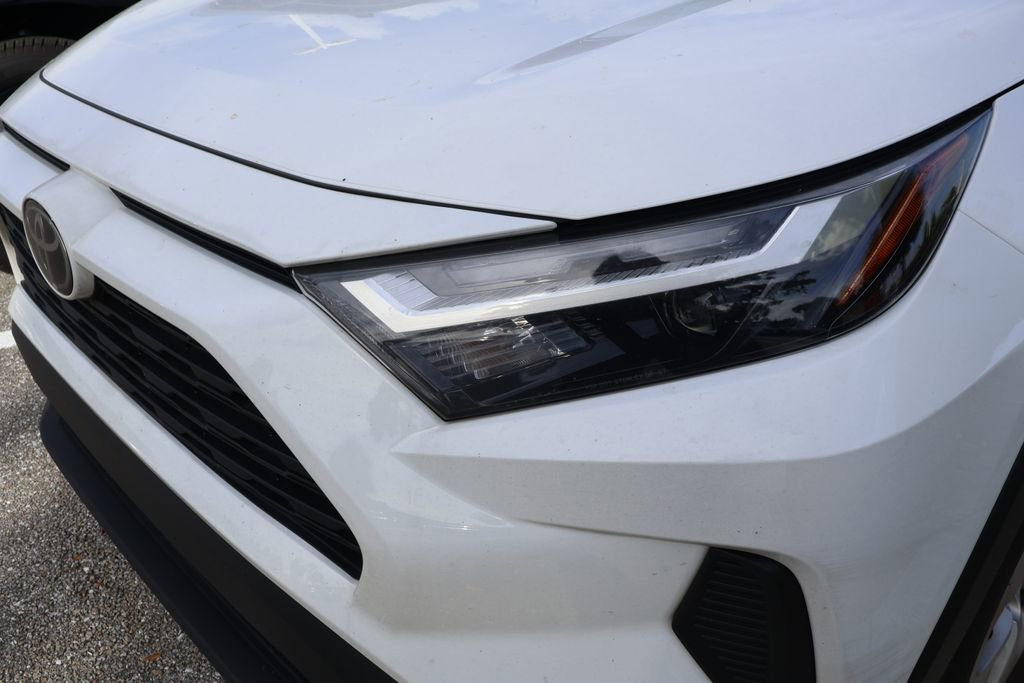 Used 2023 Toyota RAV4 LE image 3