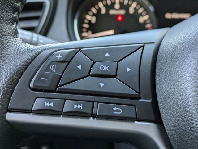 Used 2019 Nissan Rogue SL image 28