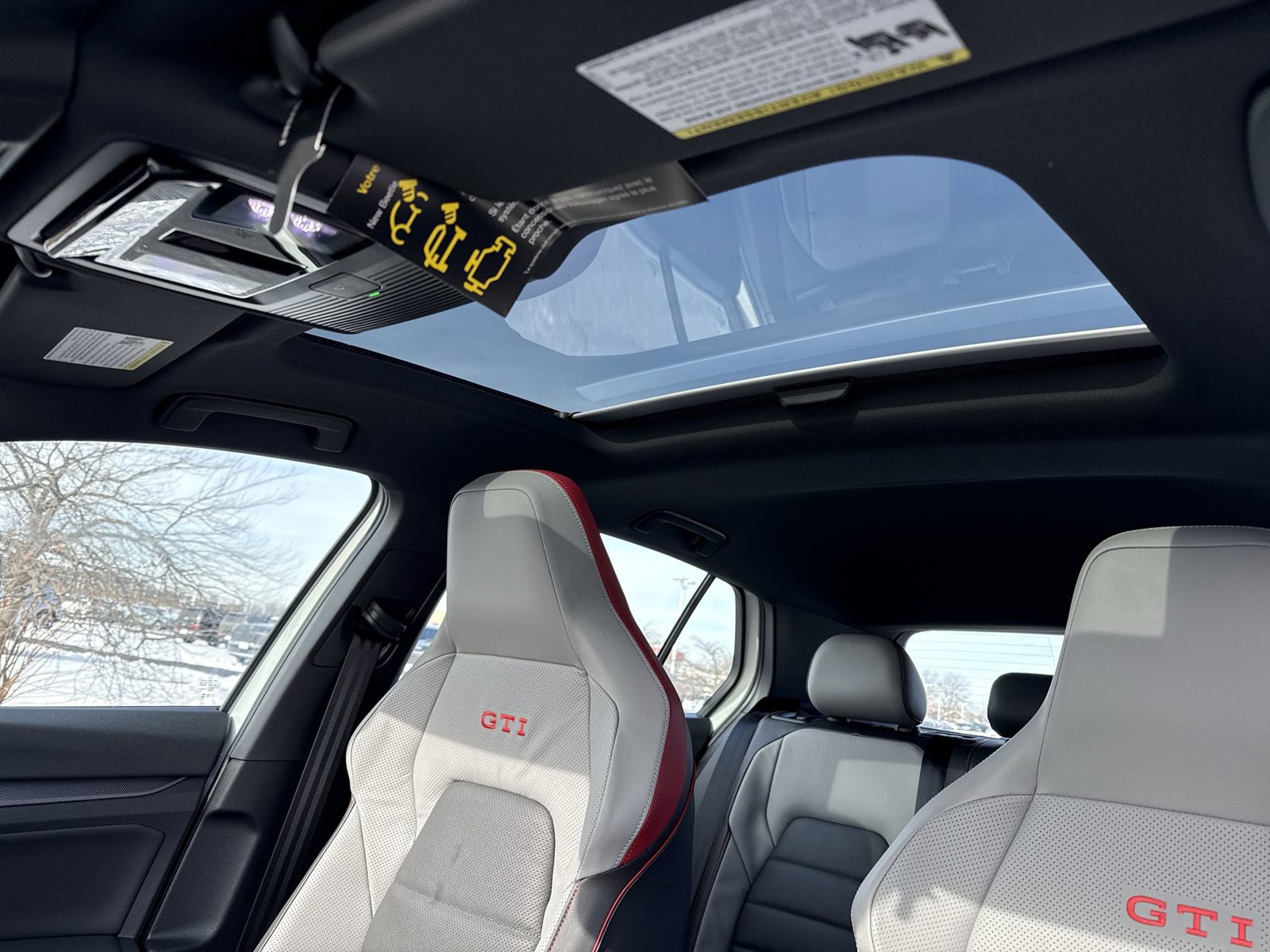New 2026 Volkswagen GTI SE FWD image 24