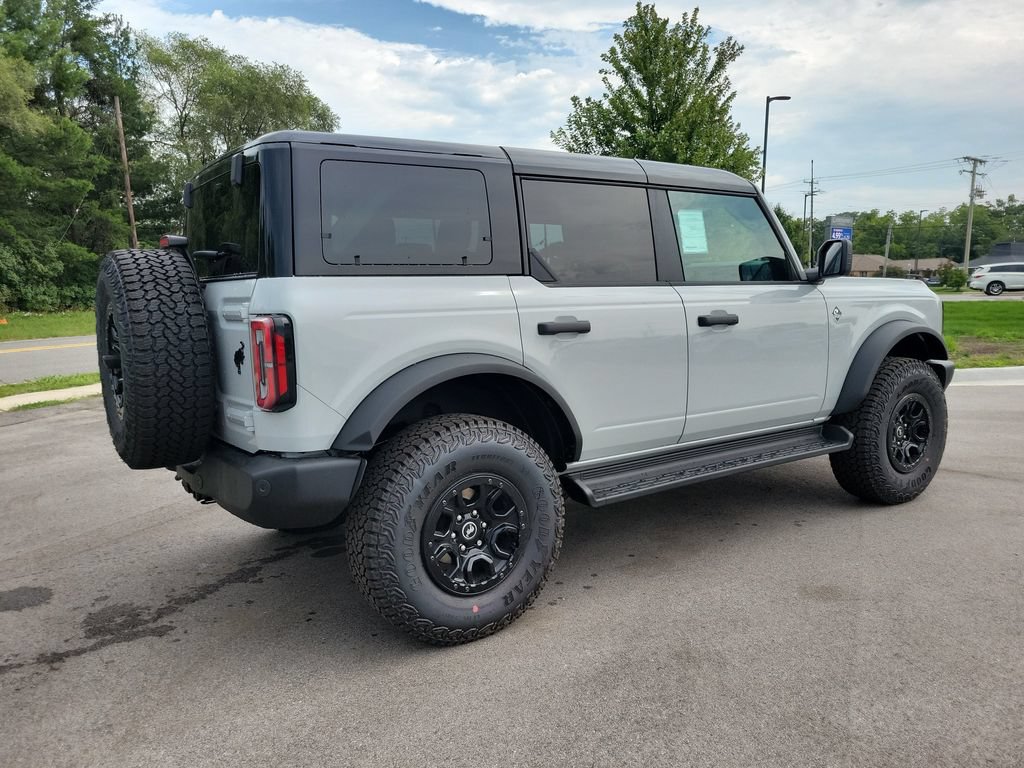 New 2026 Ford Bronco Outer Banks w/ Sasquatch Package AWD/4WD image 4