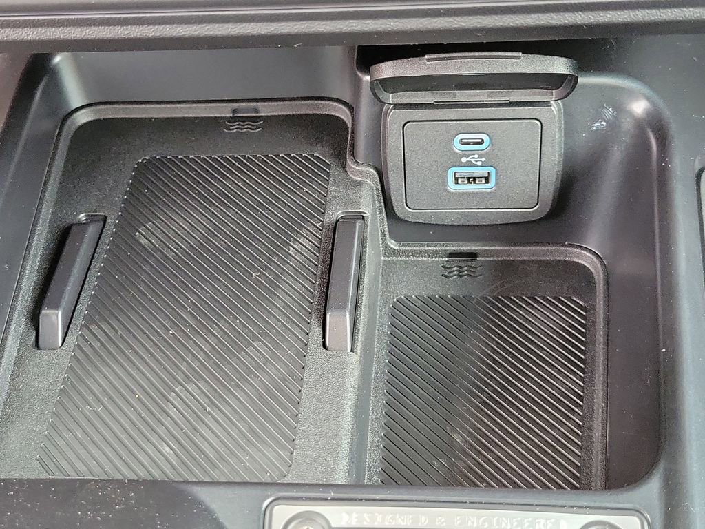 New 2025 Ford Bronco 4-Door image 28