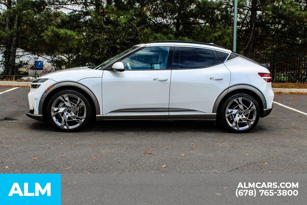 Used 2023 Genesis GV60 Performance image 7