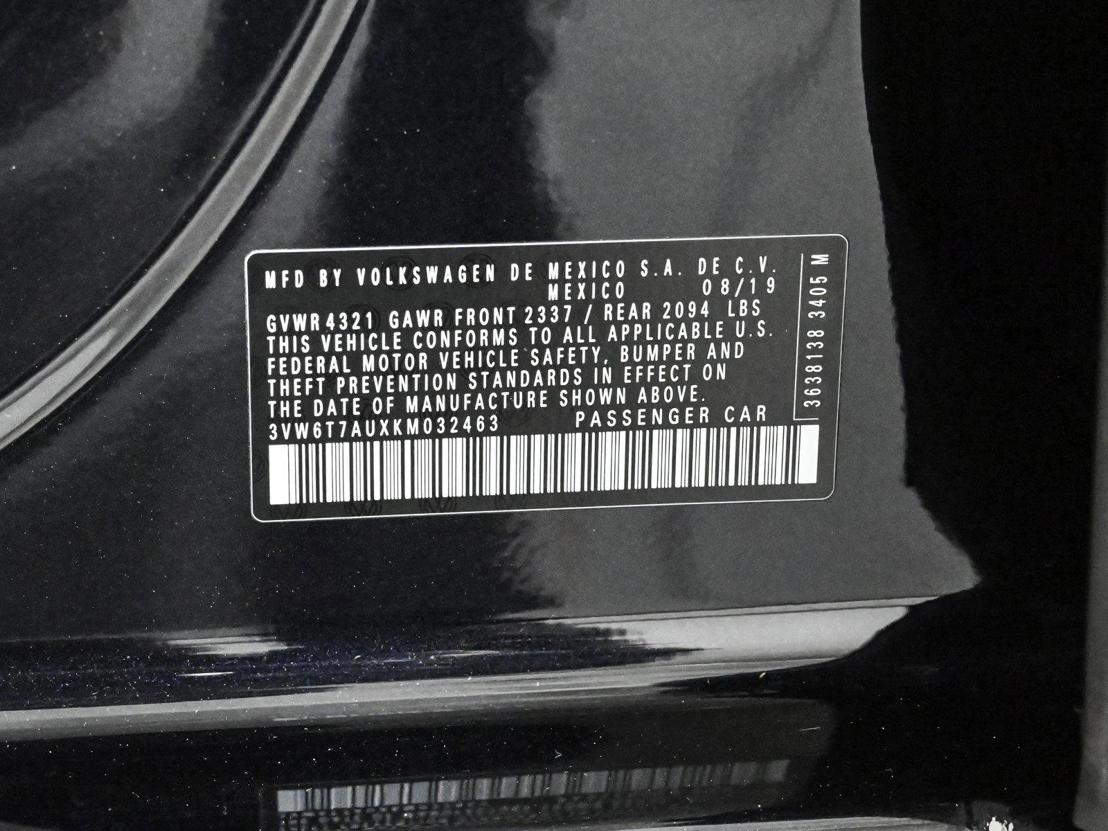 Used 2019 Volkswagen Golf 4-Door FWD image 24