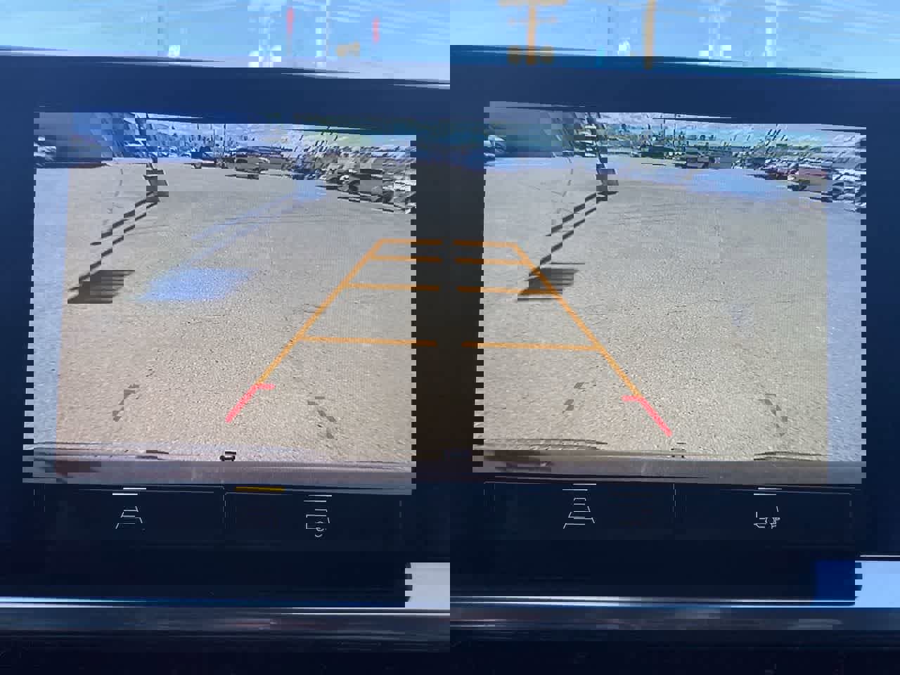 Used 2022 Chevrolet Silverado 1500 LT Trail Boss AWD/4WD image 17