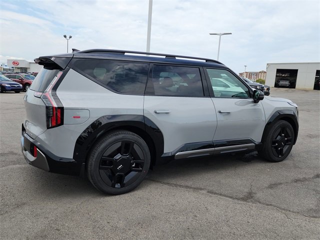 New 2026 Kia EV9 GT-Line image 2