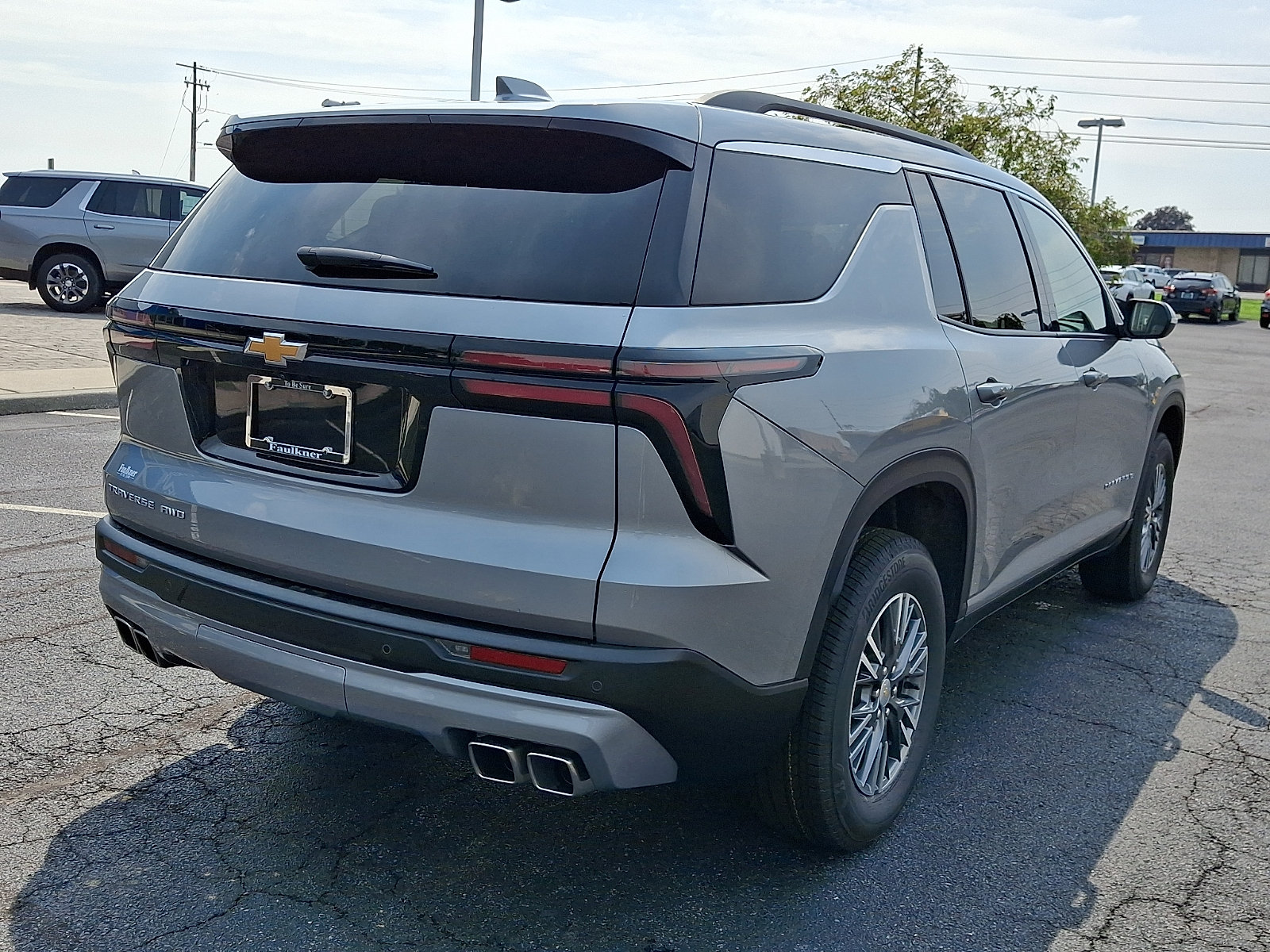 Used 2025 Chevrolet Traverse LT AWD/4WD image 6