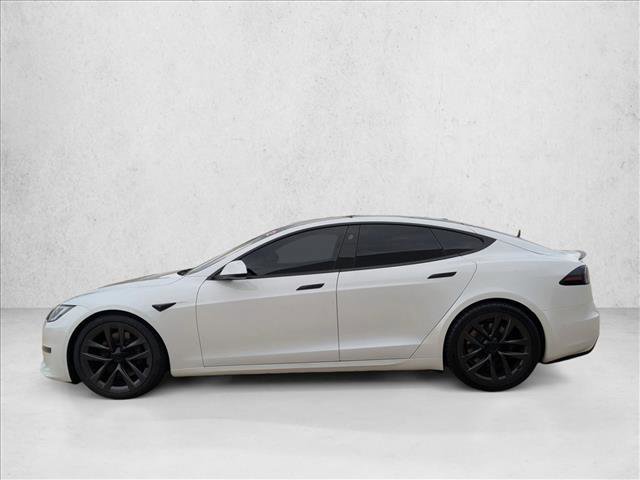 Used 2022 Tesla Model S Plaid image 9