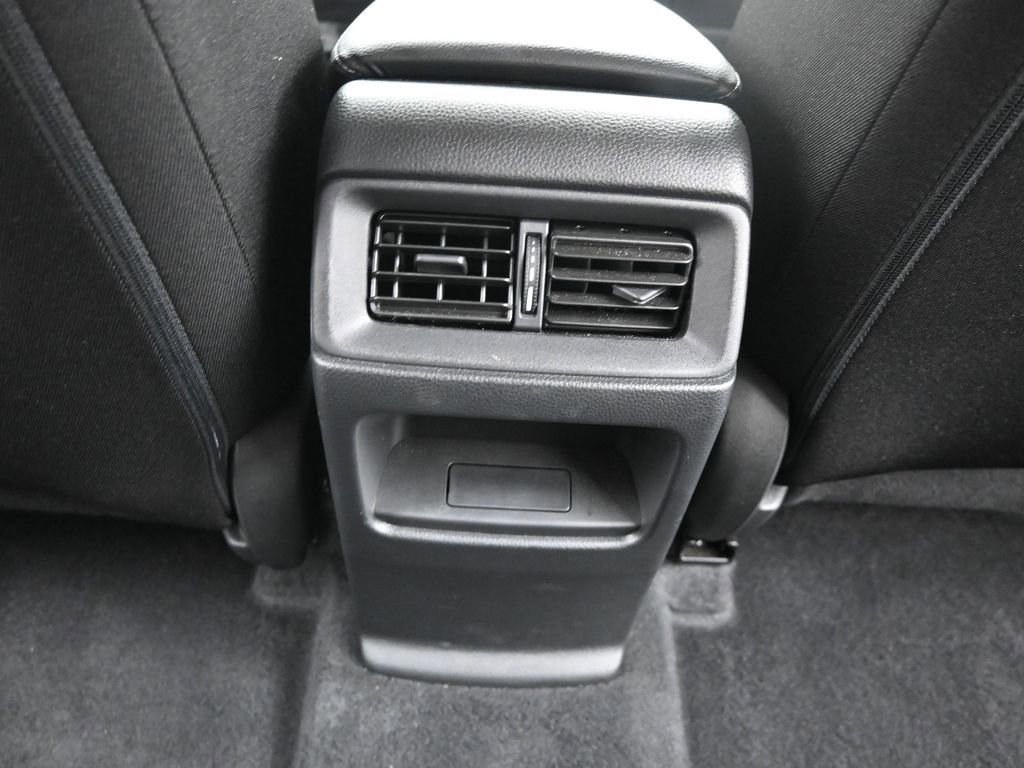 Used 2025 Honda CR-V LX image 18