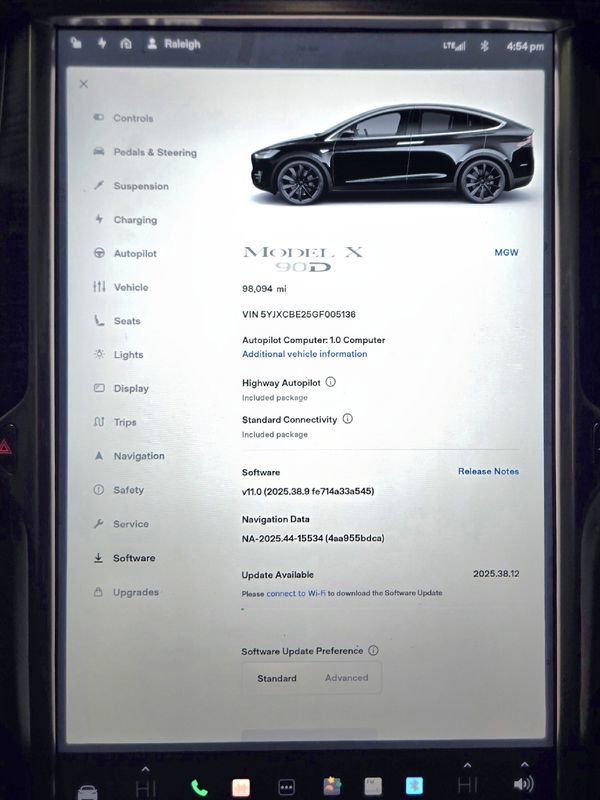 Used 2016 Tesla Model X 90D AWD/4WD image 23