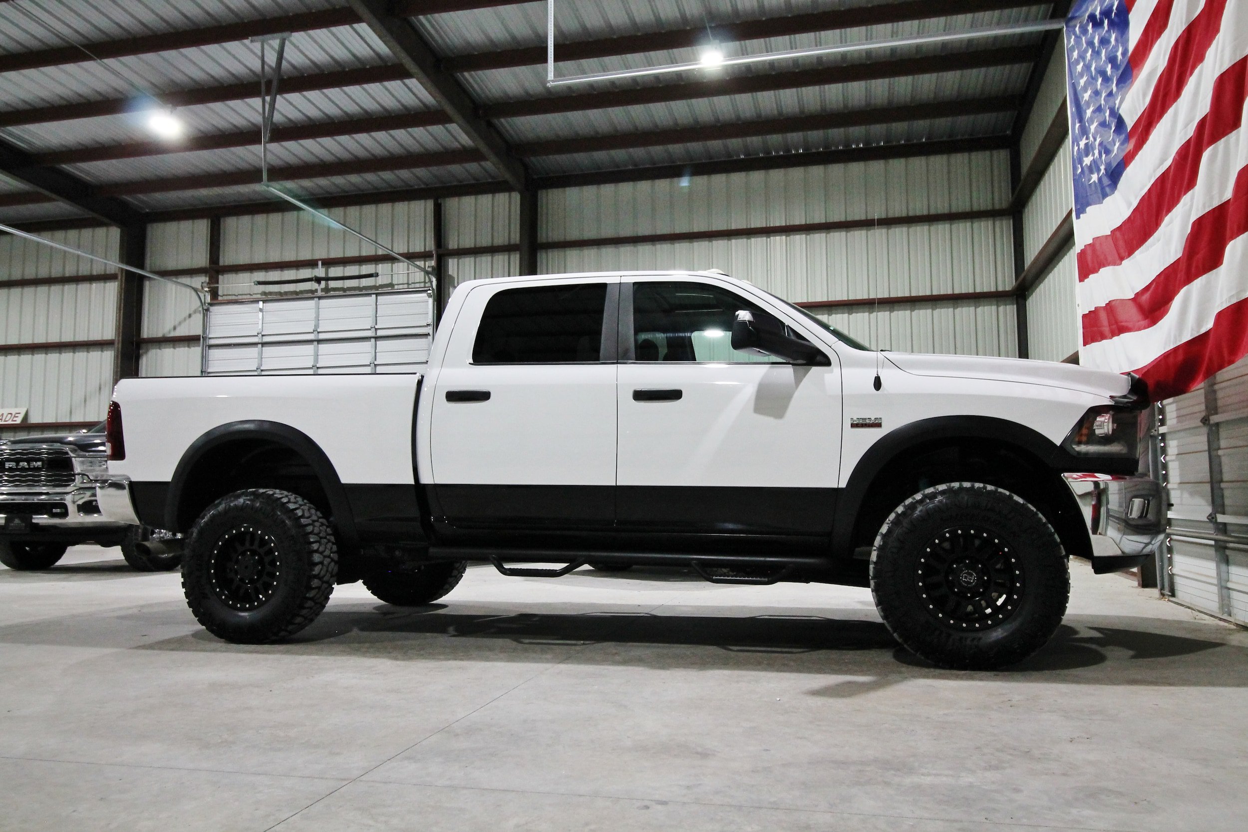 Used 2014 RAM 2500 Power Wagon w/ Luxury Group AWD/4WD image 14