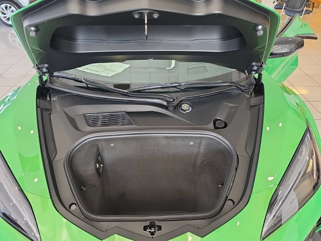 New 2027 Chevrolet Corvette Z06 RWD image 19