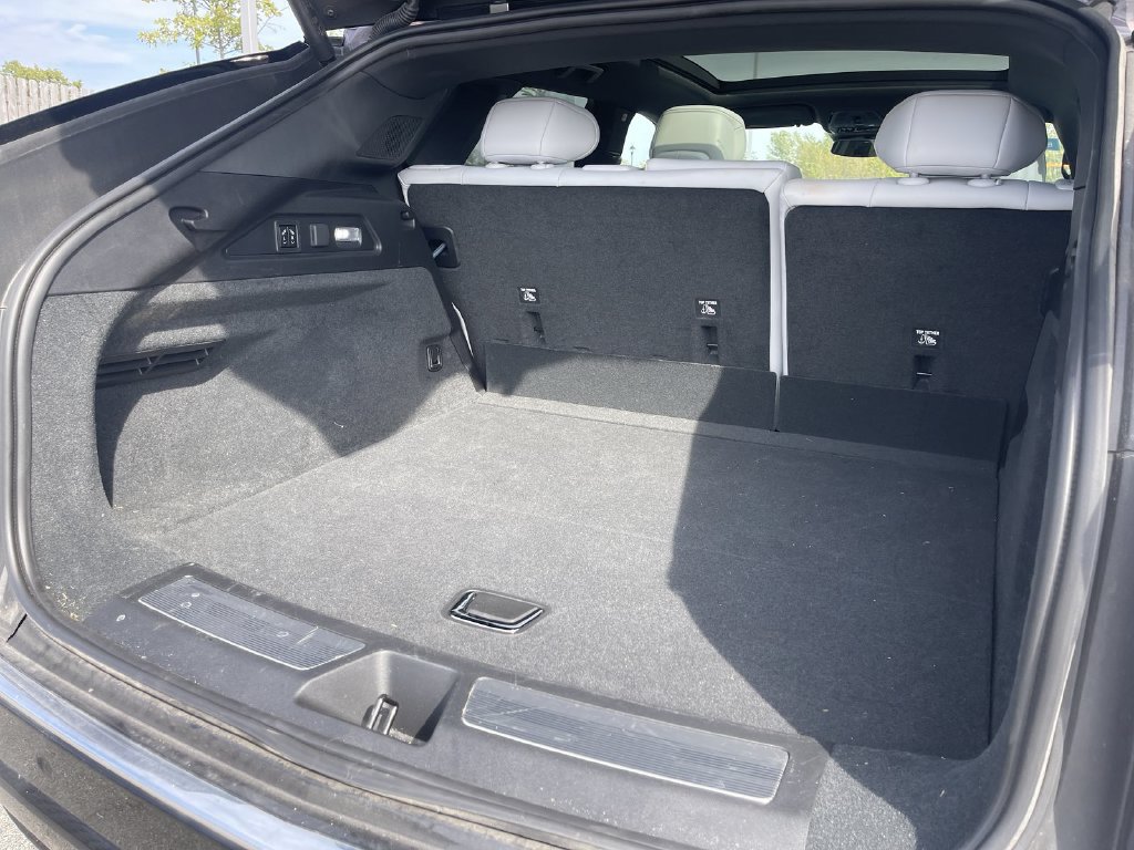 Certified 2024 Cadillac Lyriq Luxury w/ LPO, Floor Liner Package AWD/4WD image 6