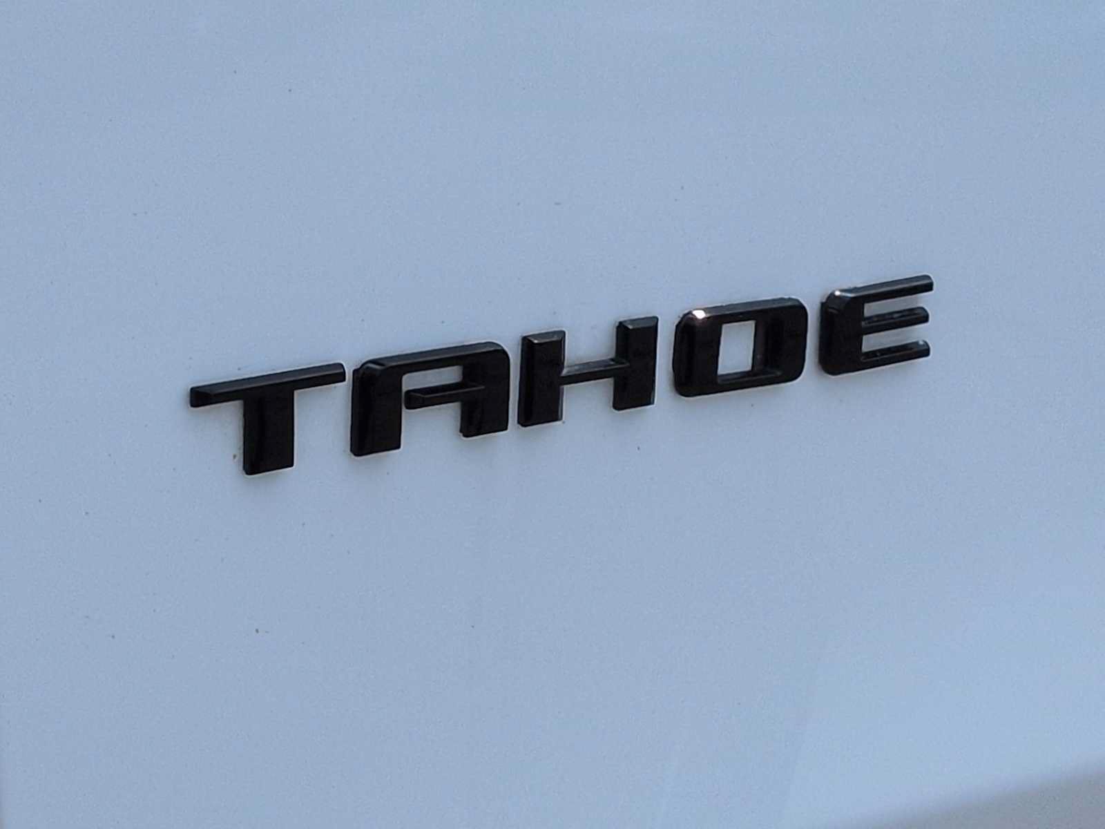 Used 2024 Chevrolet Tahoe RST w/ Luxury Package AWD/4WD image 13
