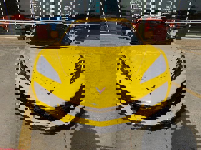 Used 2025 Chevrolet Corvette E-Ray w/ Stealth Interior Trim Package AWD/4WD image 2