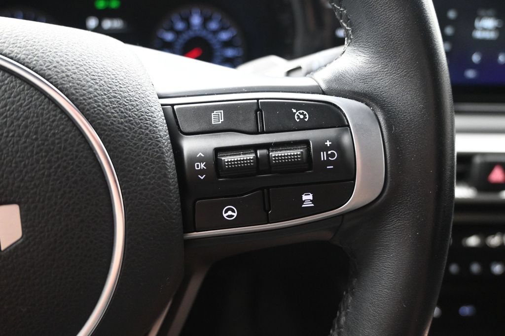 Used 2023 Kia K5 GT-Line FWD image 25