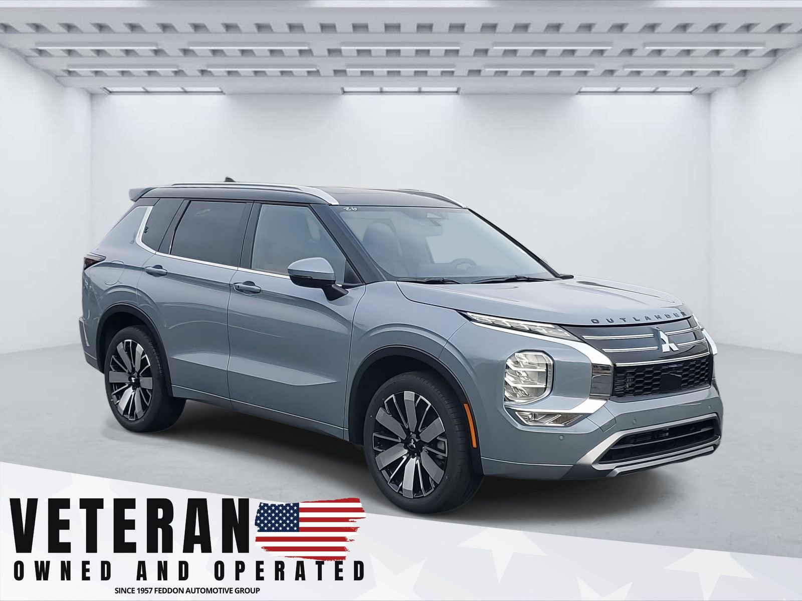 New 2026 Mitsubishi Outlander SEL image 1