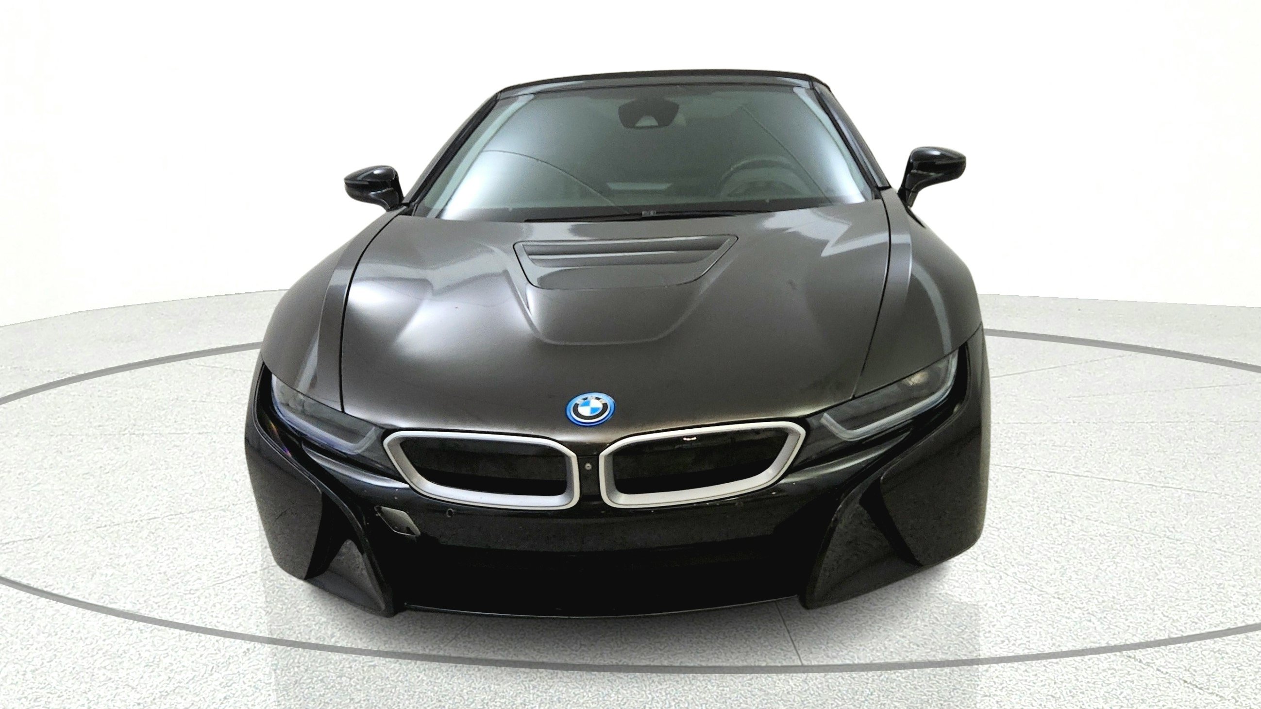 Used 2019 BMW i8 Roadster AWD/4WD image 2