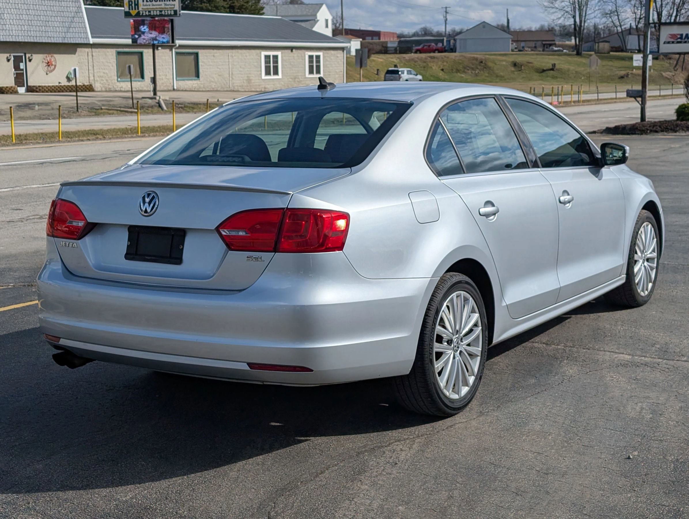 Used 2014 Volkswagen Jetta SEL image 5
