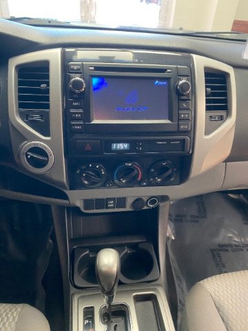 Used 2013 Toyota Tacoma 4x4 Double Cab image 17