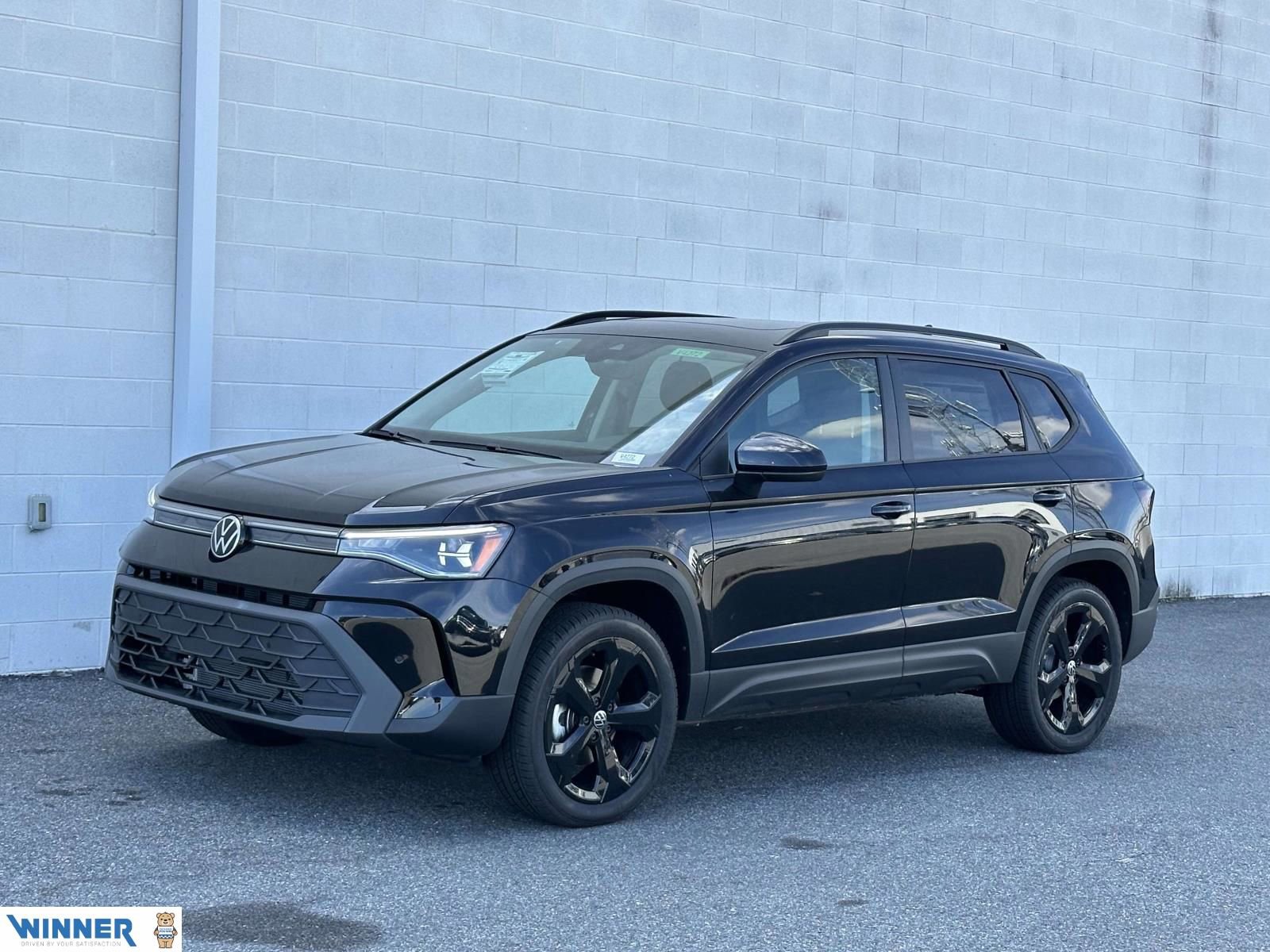 New 2025 Volkswagen Taos SE