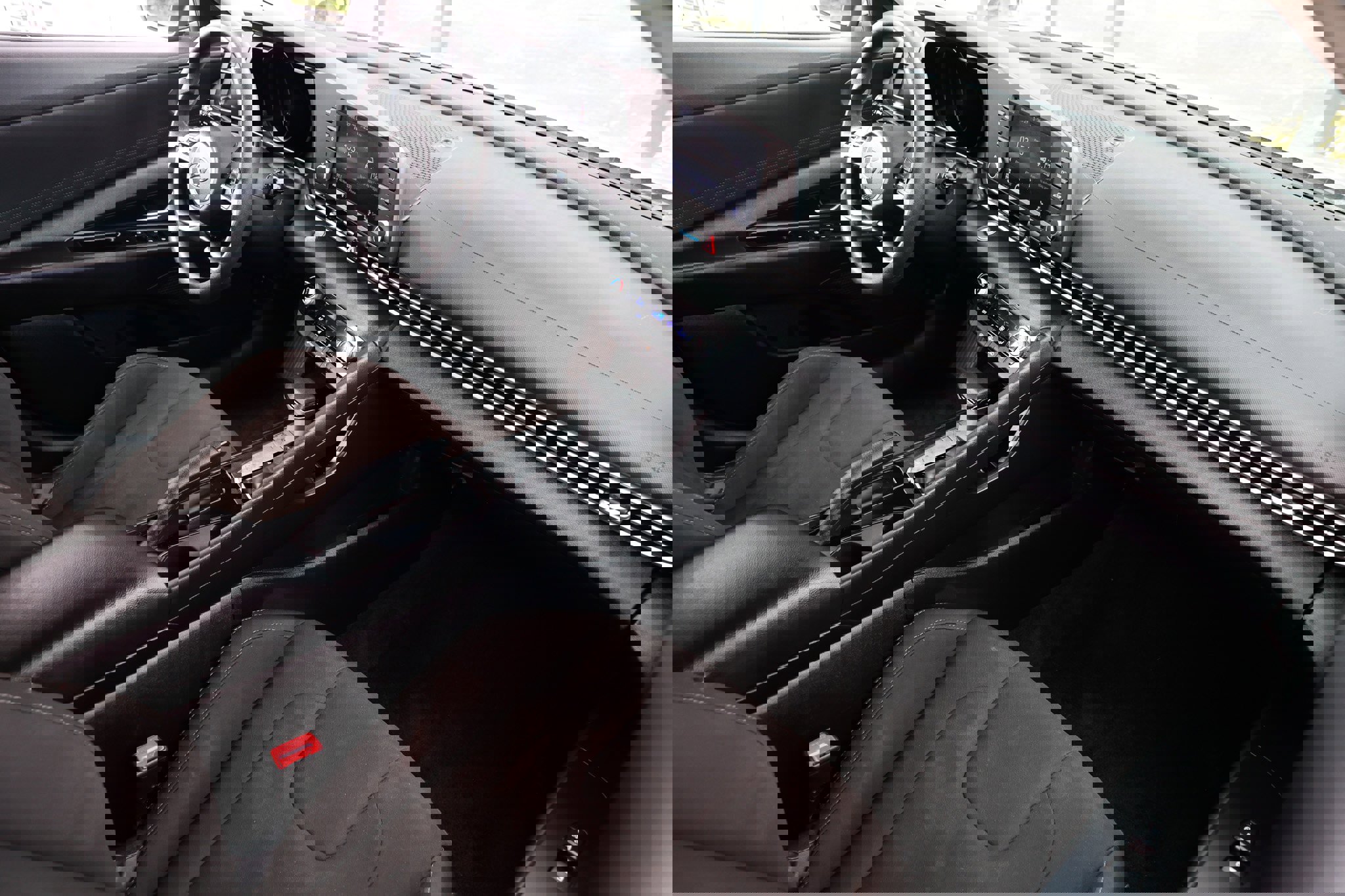 Used 2023 Hyundai Elantra SEL image 21