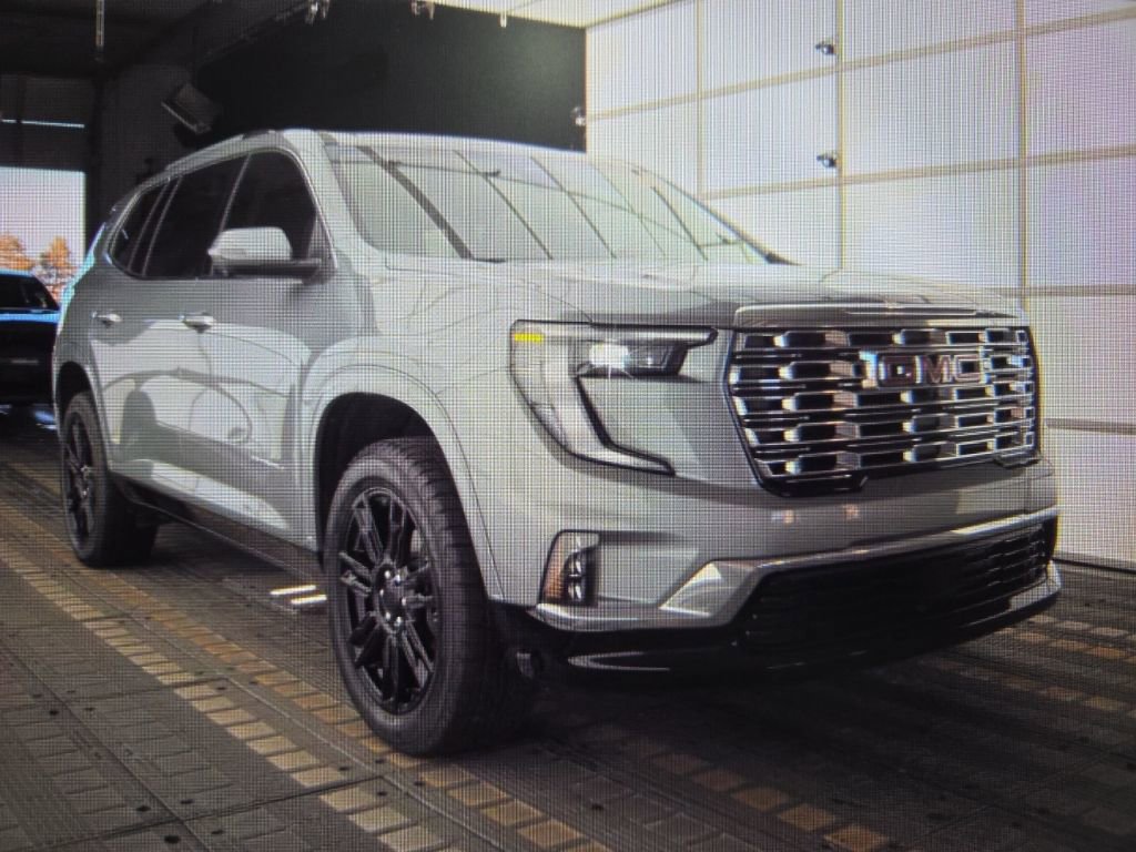 Used 2024 GMC Acadia Denali video 2
