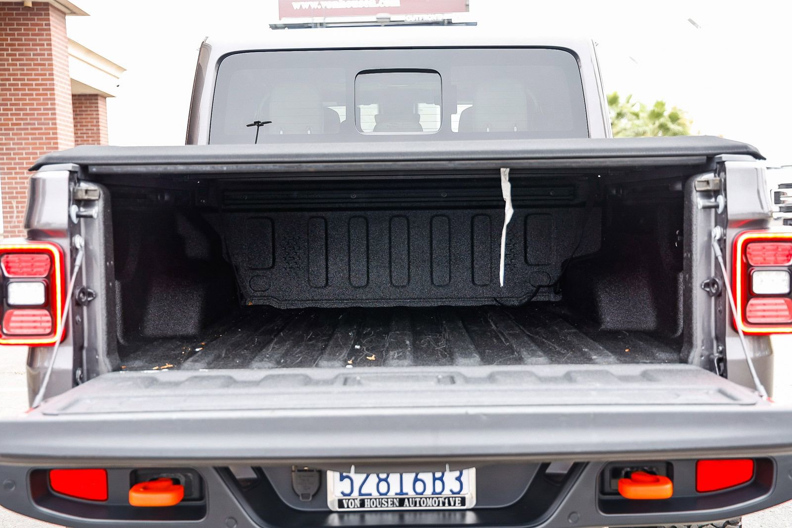 Used 2020 Jeep Gladiator Mojave image 26