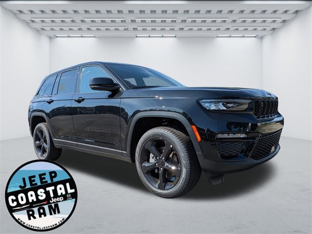 New 2025 Jeep Grand Cherokee Limited w/ Black Appearance Package image 1