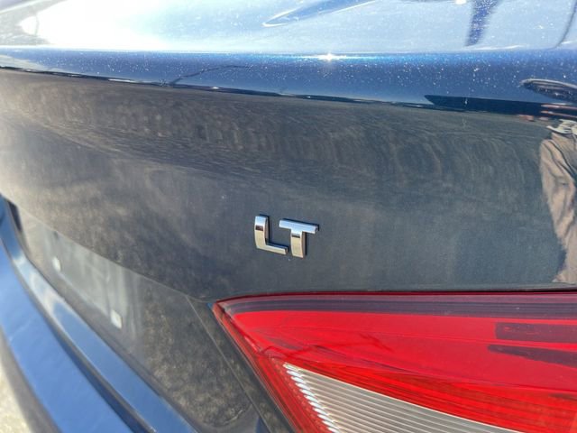 Used 2019 Chevrolet Cruze LT FWD image 12