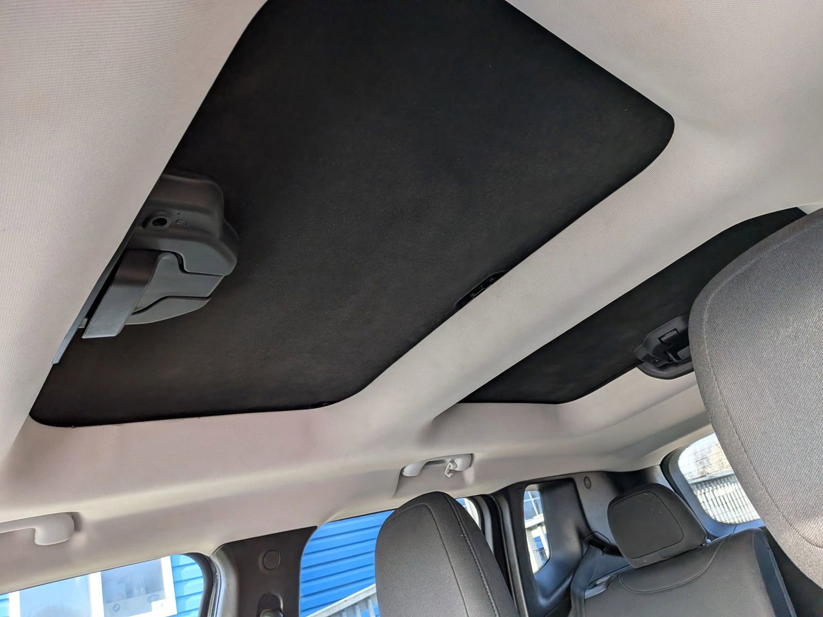 Used 2016 Jeep Renegade Latitude image 44