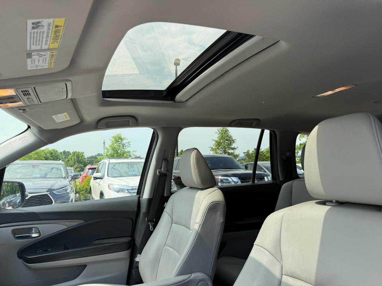 Used 2016 Honda Pilot EX-L image 11