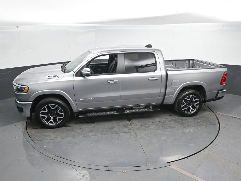 Used 2026 RAM 1500 Laramie AWD/4WD image 37