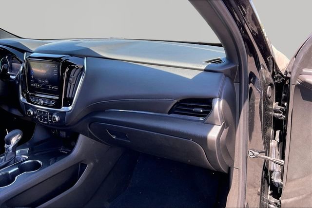 Used 2023 Chevrolet Traverse LT AWD/4WD image 19