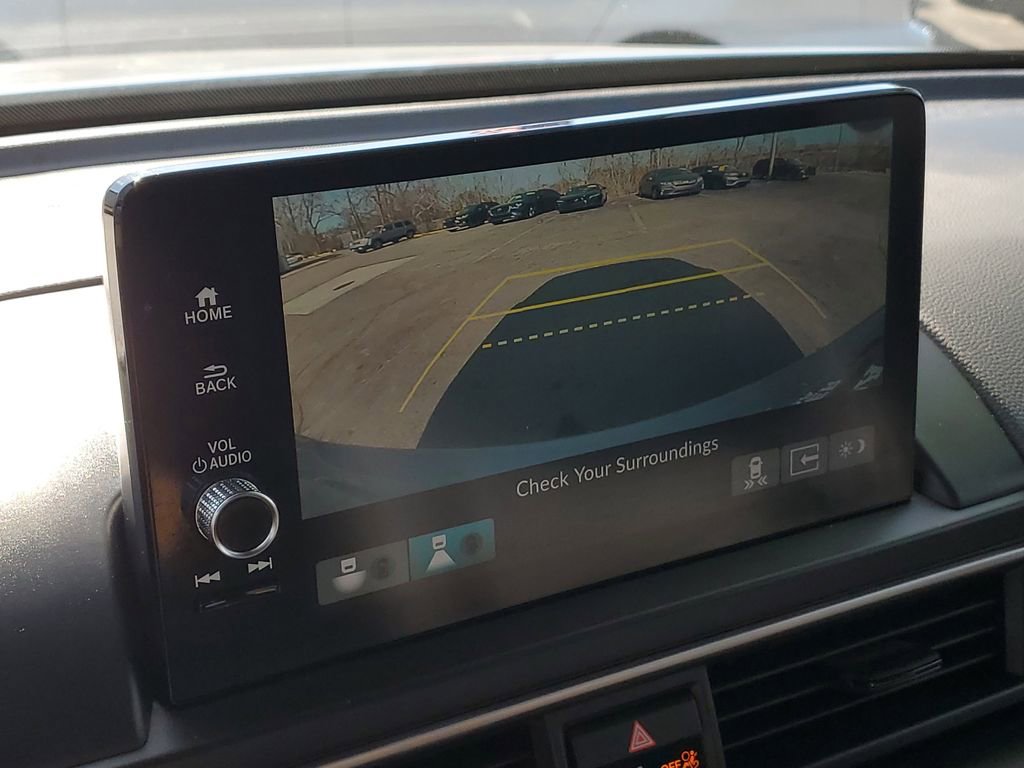 Used 2025 Honda Pilot Black Edition image 21