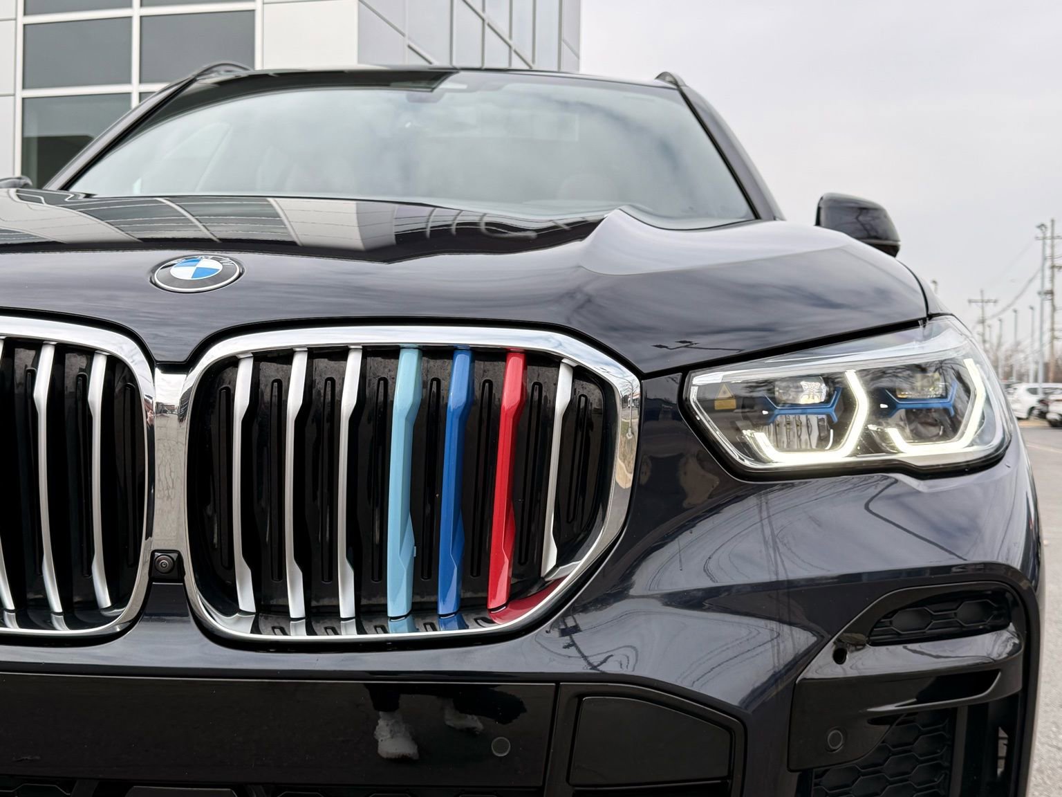 Used 2023 BMW X5 xDrive40i w/ Executive Package image 8