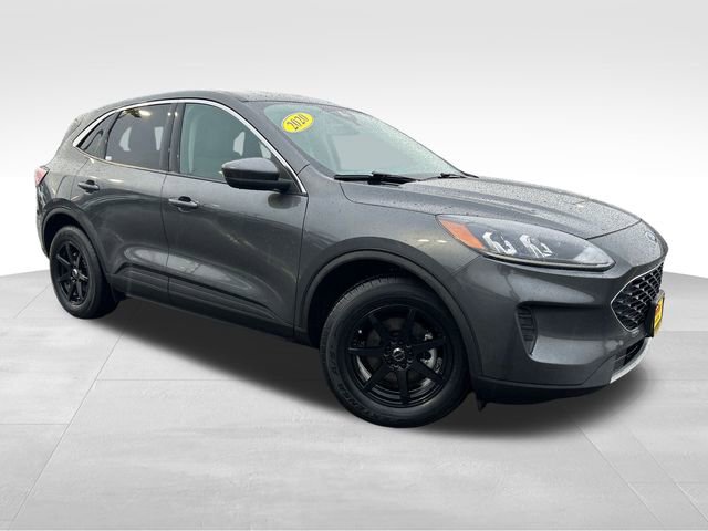Used 2020 Ford Escape SE