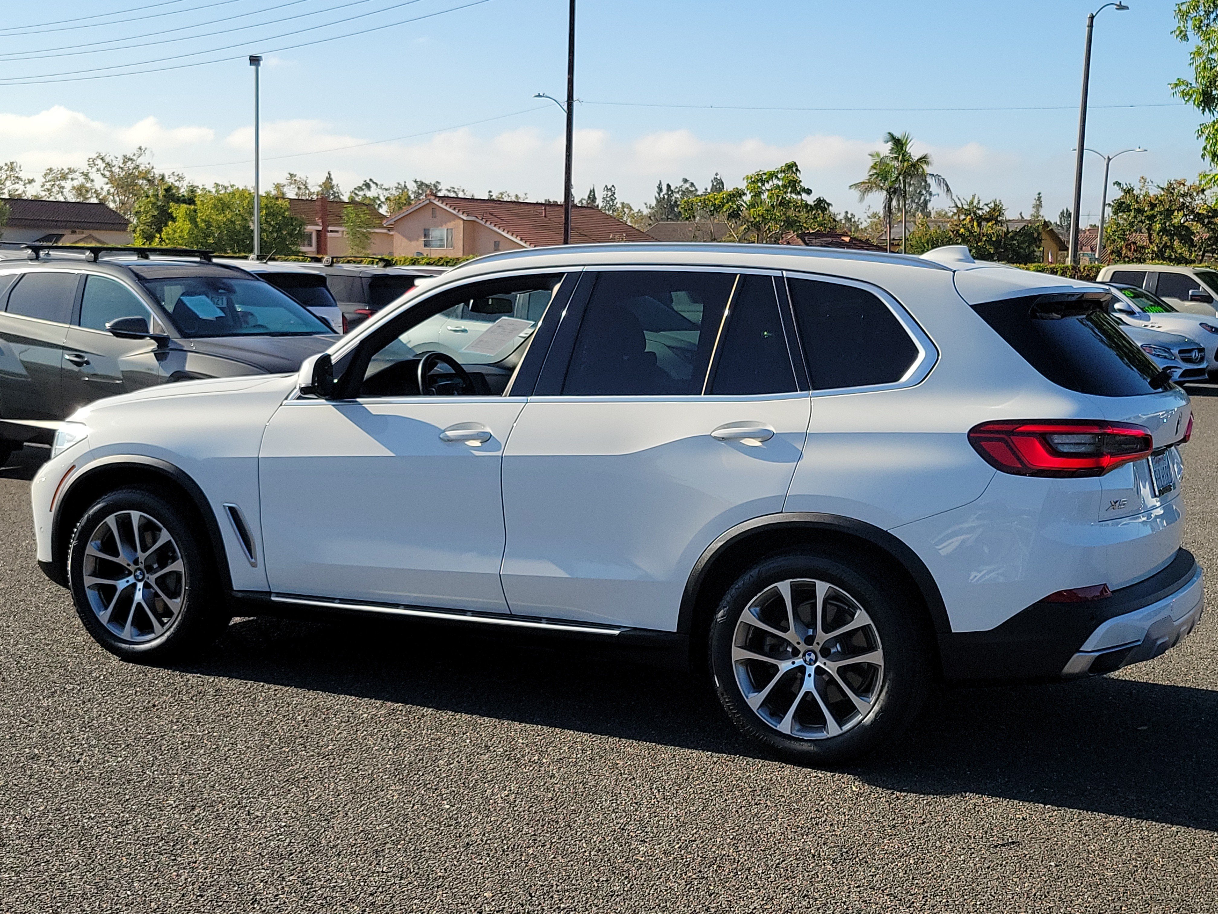 Used 2019 BMW X5 xDrive40i w/ Convenience Package AWD/4WD image 28