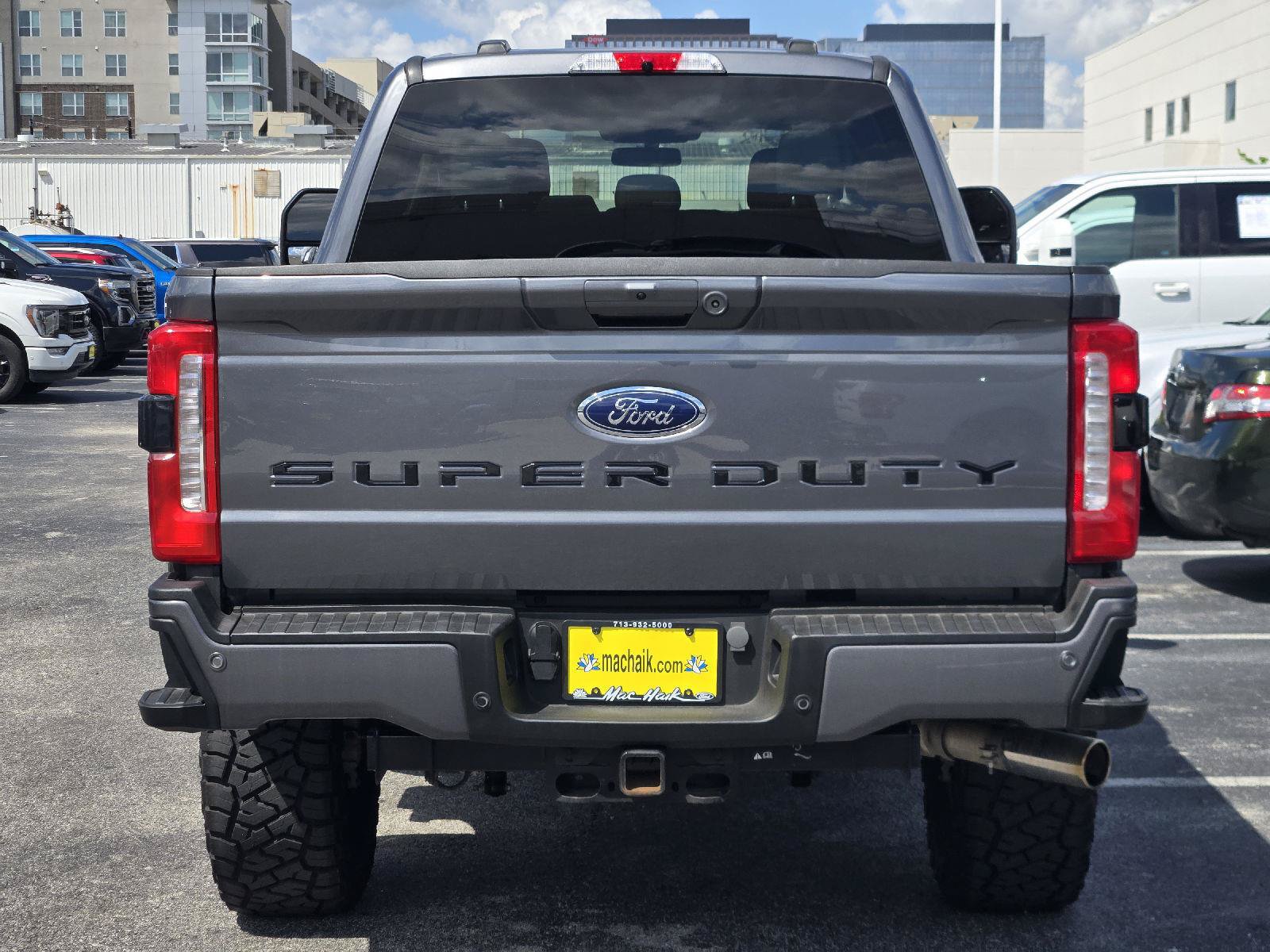 Used 2024 Ford F250 XLT w/ XLT Premium Package AWD/4WD image 7